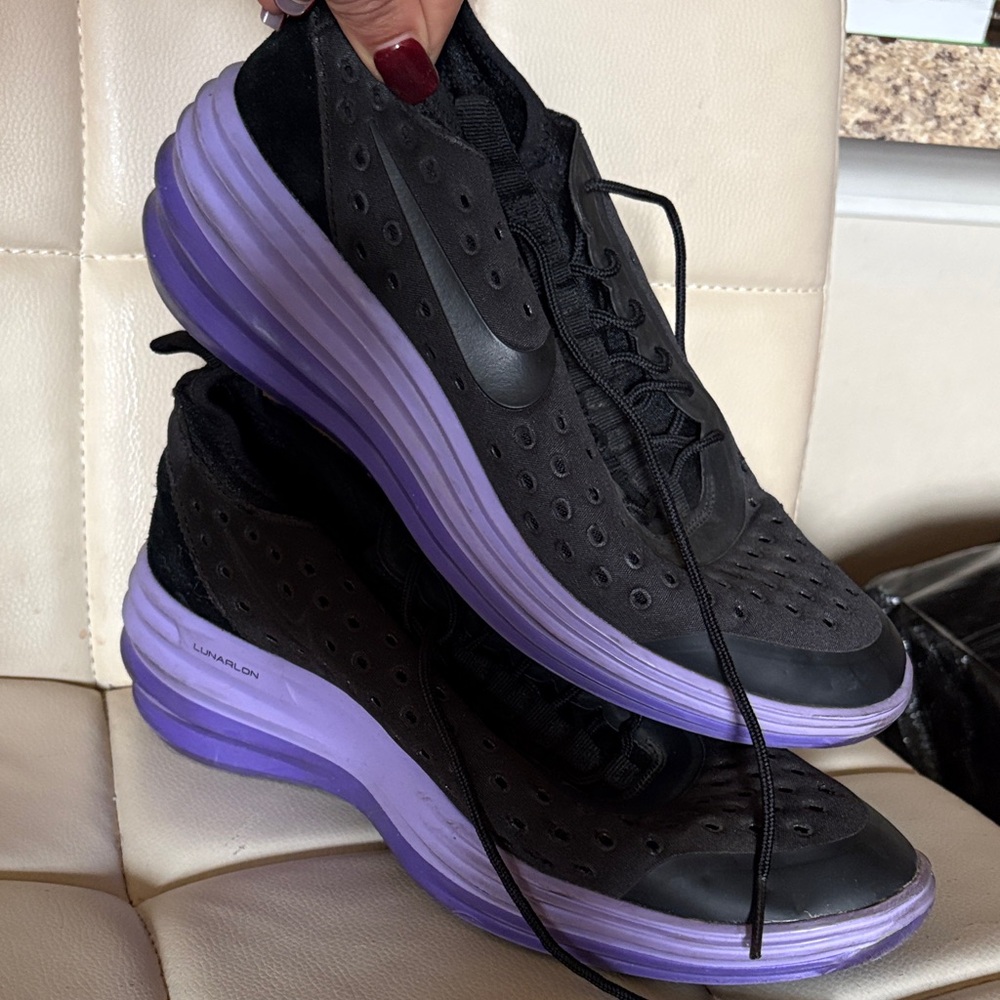 Nike Black and Purple Athletic Shoes